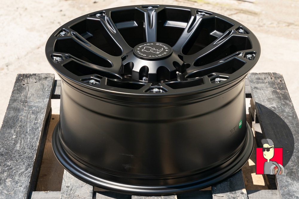 Комплект дисков Black Rhino Sidewinder 18x9 et25 5x150