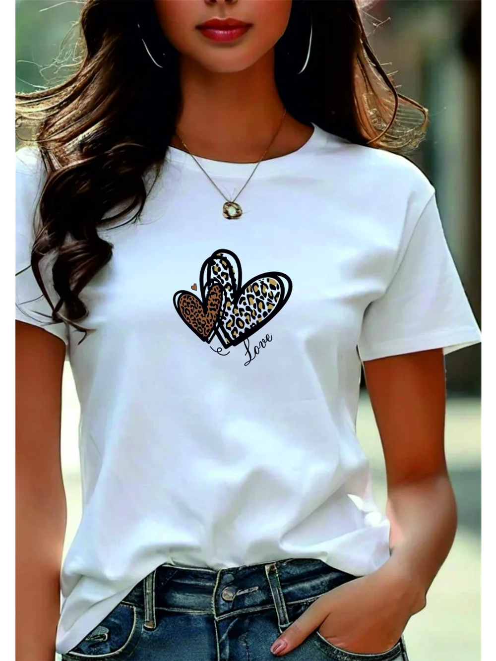 Футболка белая Love