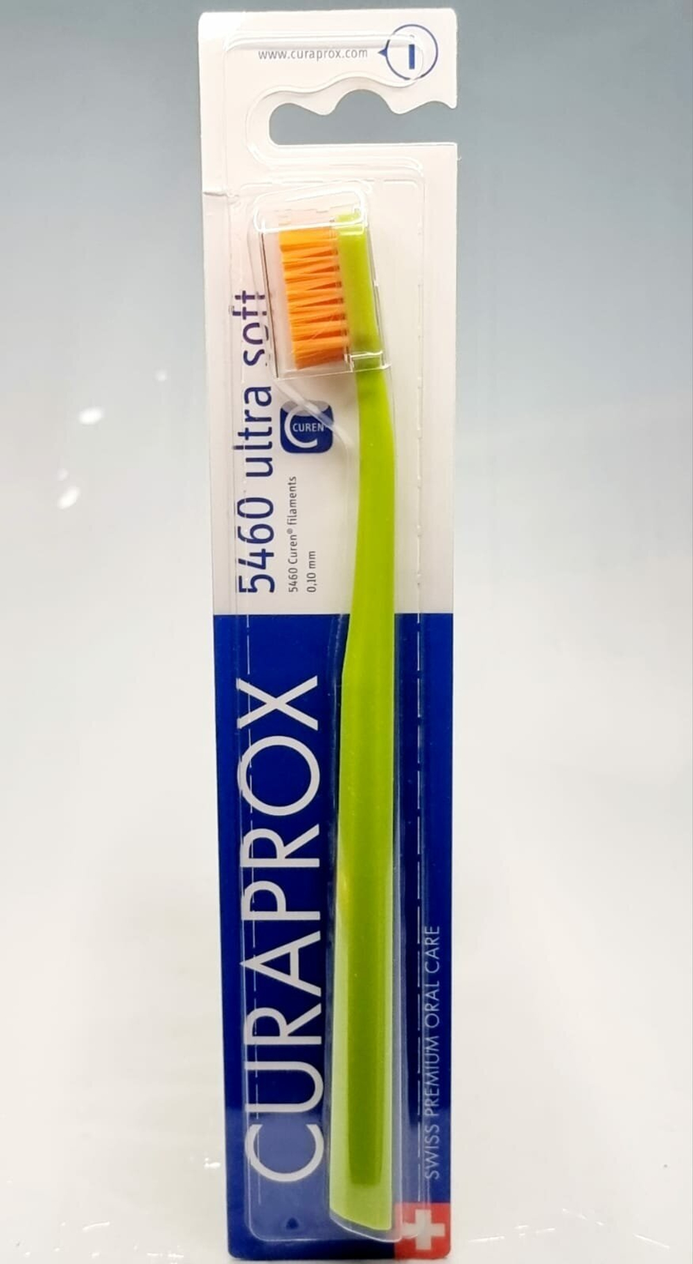 Зубная щетка Curaprox CS 5460 Ultra Soft, салатовый, диаметр щетинок 0.1 мм
