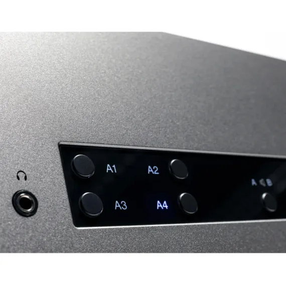 Cambridge Audio CXA81