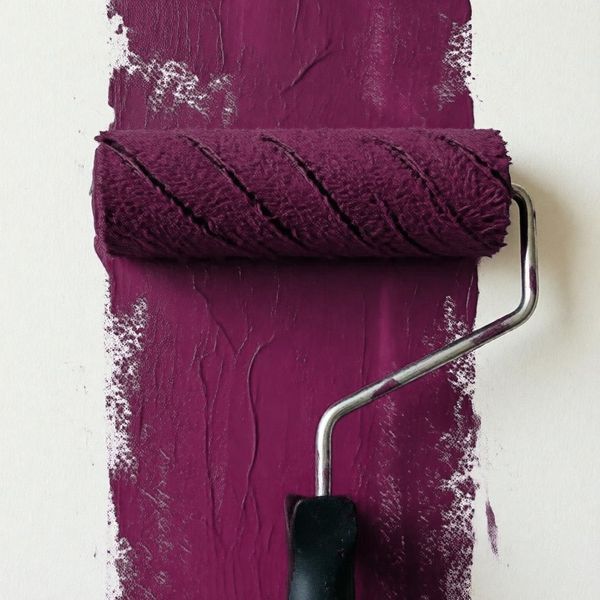 Композитные панели 3 и 4 мм в корпоративном цвете kari (Pantone 229 C) для объектов в России