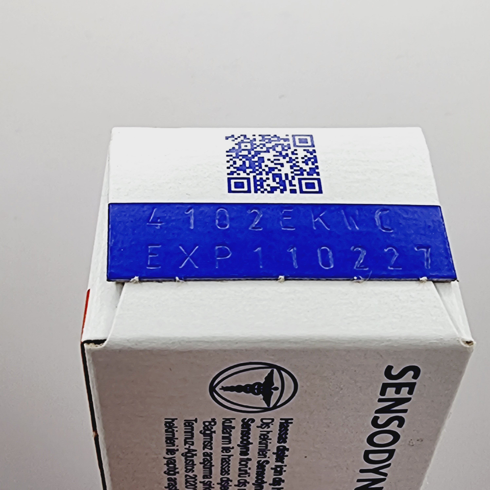 Sensodyne Зубная паста Extra Whitening отбеливающая 75 мл (EU)