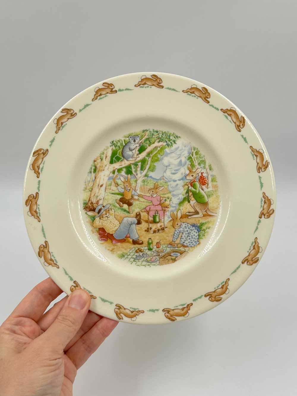 Тарелка 20,5 Royal Doulton, Bunnykins