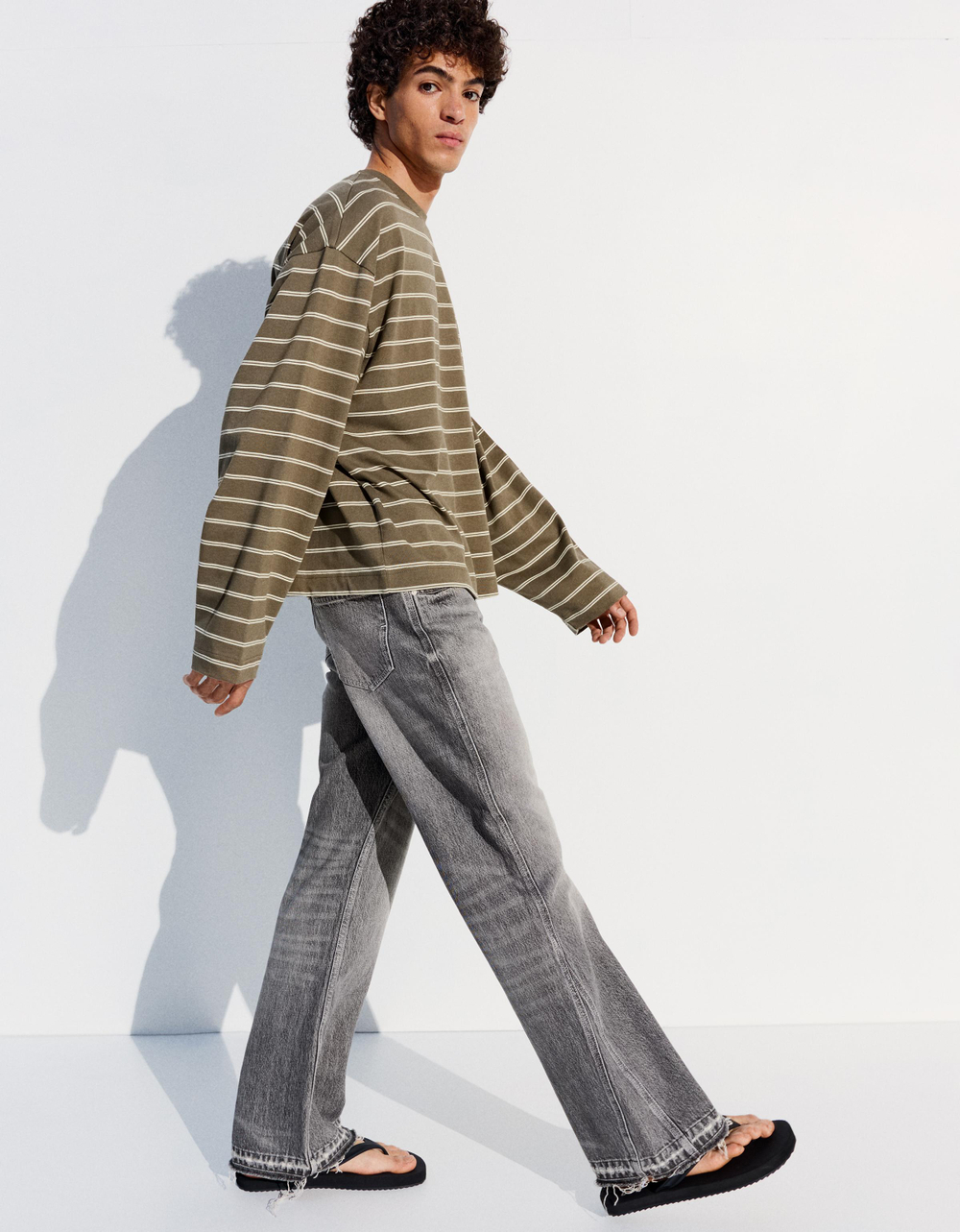 Мужские джинсы straight flare - BERSHKA