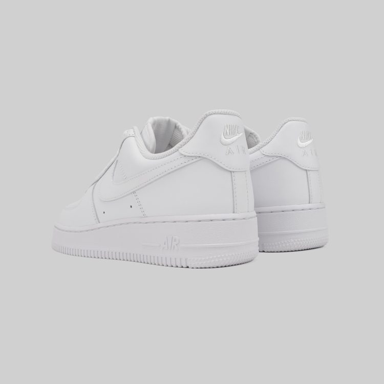 Кроссовки Nike Air Force 1 '07 артикул:CW2288-111 - купить в магазине Дайс