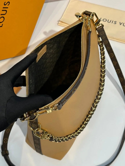 Бежевая сумка Louis Vuitton Multipass