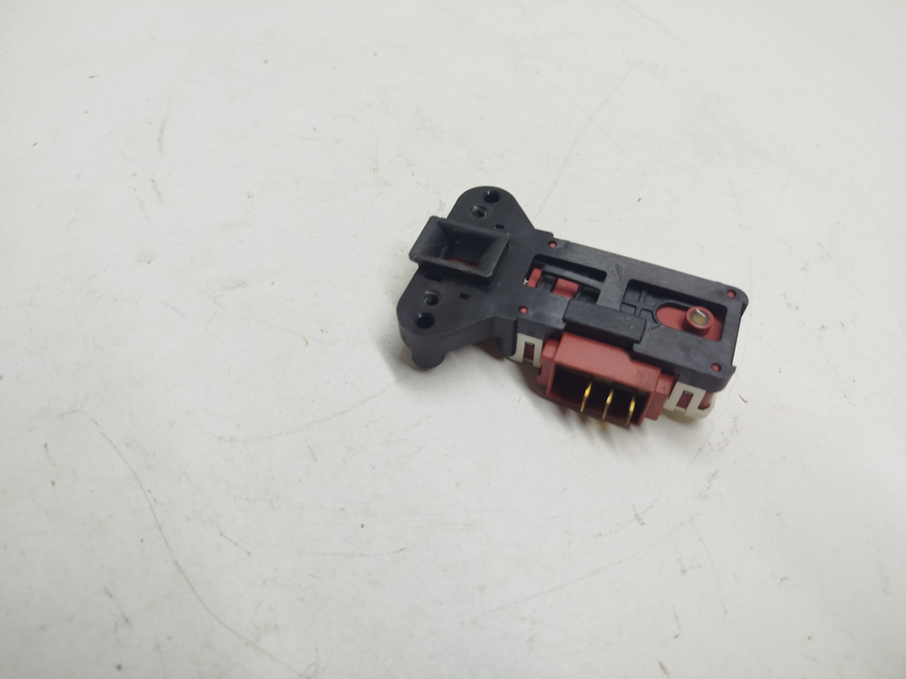 WKB60841 кт265 Блокировка люка для стиральной машины Beko WKB60841 б/у