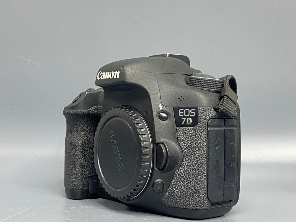 Canon EOS 7D
