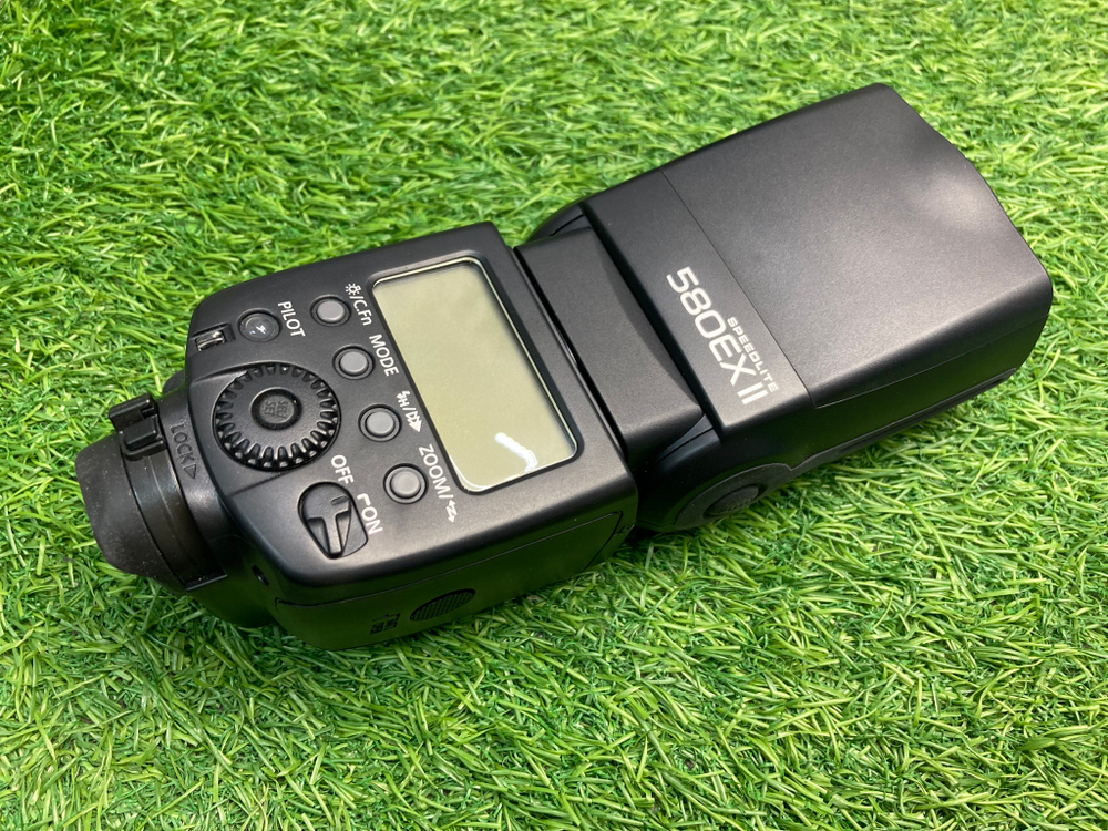 Canon Speedlite 580EX II