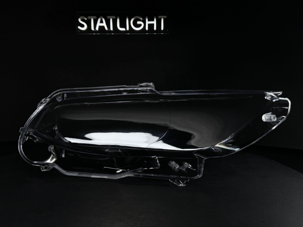 Правое стекло фары BMW E92 2005-2010