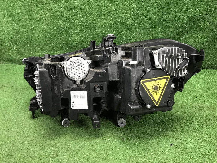 Фара правая BMW X5 G05 X6 G06 18-23 Laser В сборе