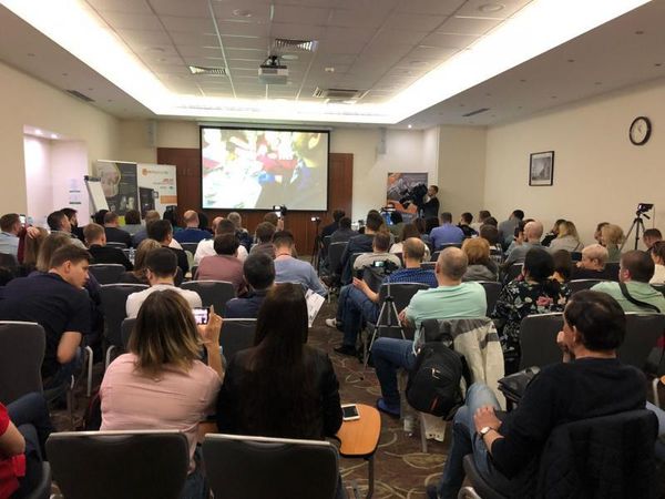 DENTALCADCAM.RU на курсе Евгения Розенгурта по условно-съемному протезированию DENTALCADCAM.RU на курсе Евгения Розенгурта по условно-съемному протезированию