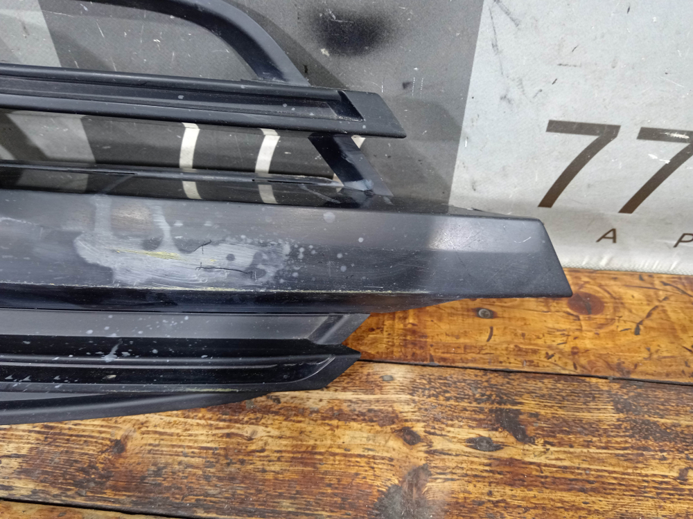 Решетка бампера левая BMW X3 (G01) 17-21 Б/У Оригинал 51117399903