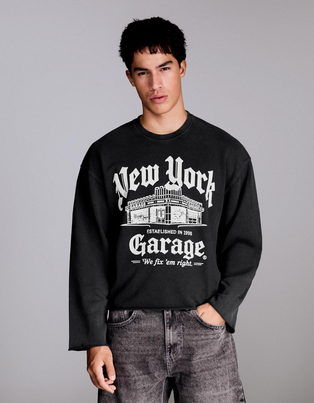 Мужской свитшот с круглым вырезом и принтом, арт. 3735/190 - BERSHKA