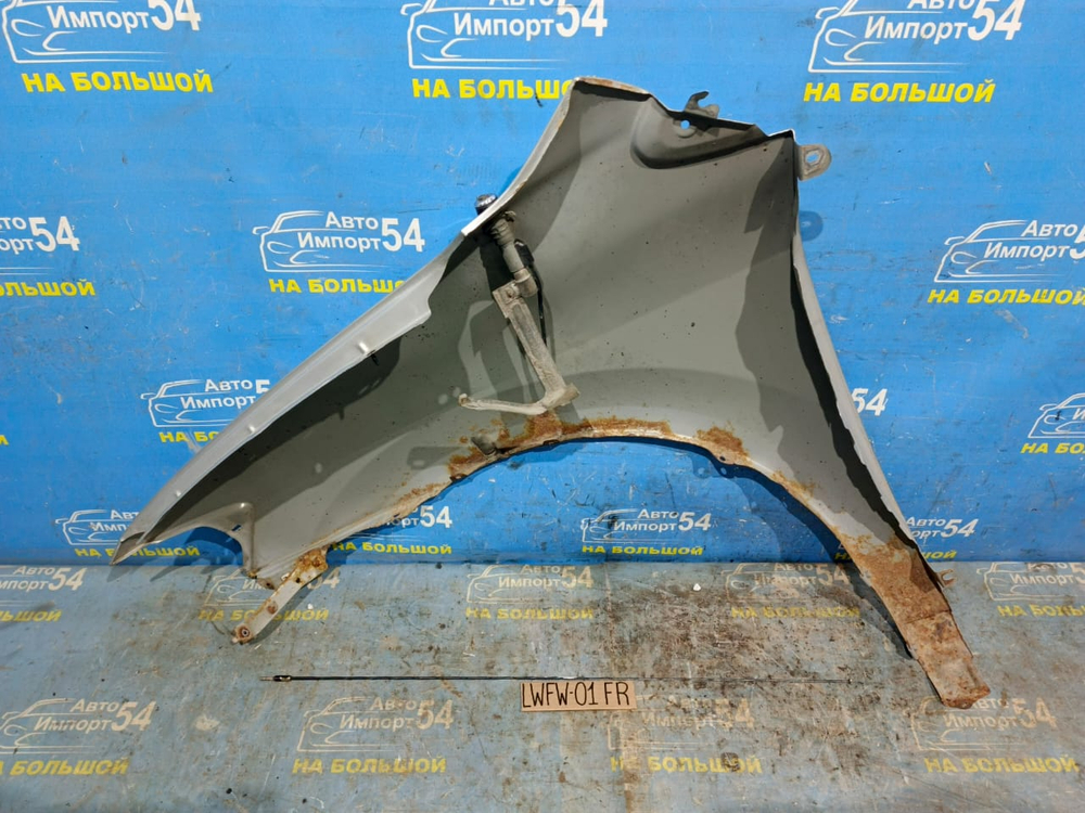 Крыло переднее правое MAZDA MPV 2003