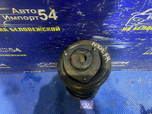 Стойка передняя правая NISSAN R'NESSA 1997