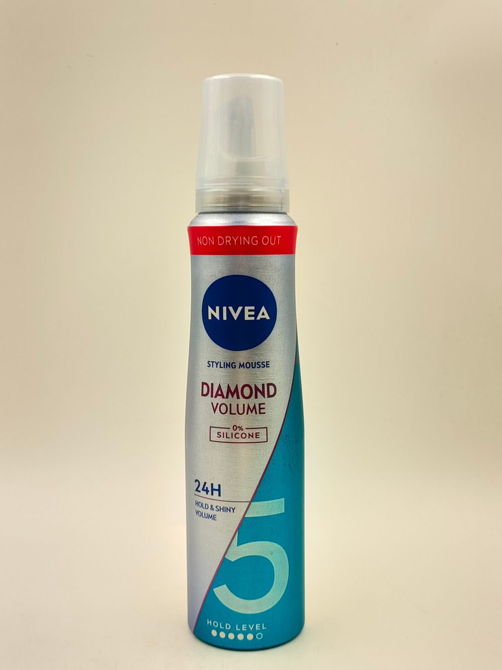 Мусс для волос  Nivea Diamond Volume, без силиконов, фиксация, блеск и объем до 24 часов, 150 мл (Германия)