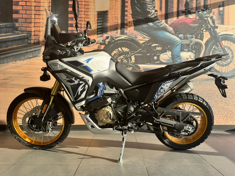 VOGE DS800 Rally