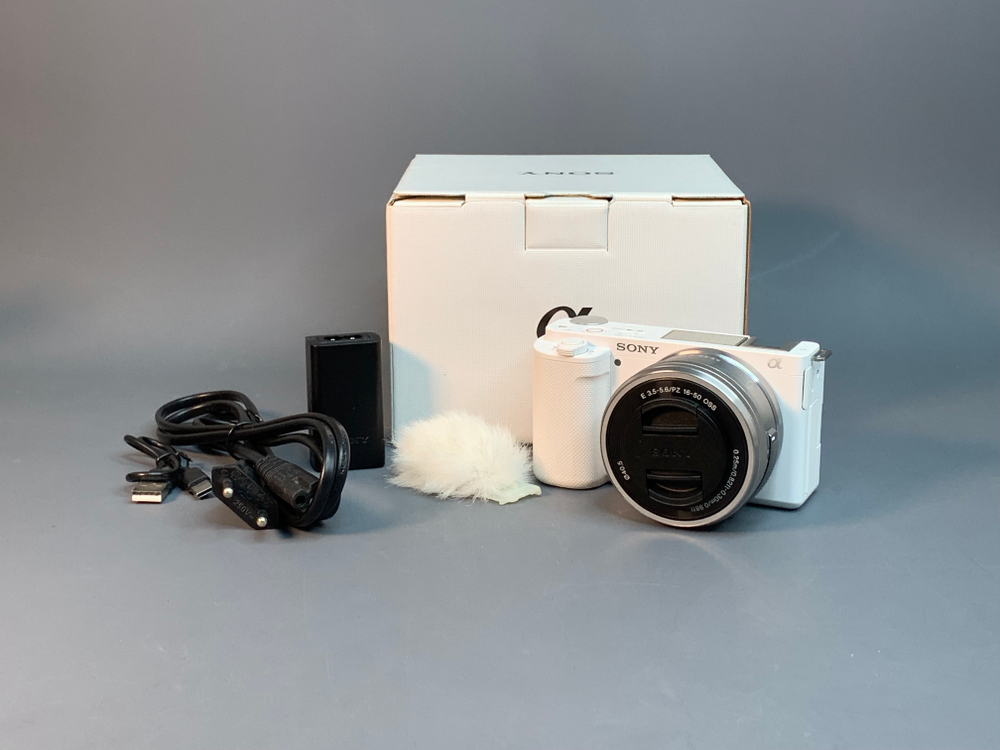 Sony ZV-E10 kit PZ 16-50mm 222 Кадра