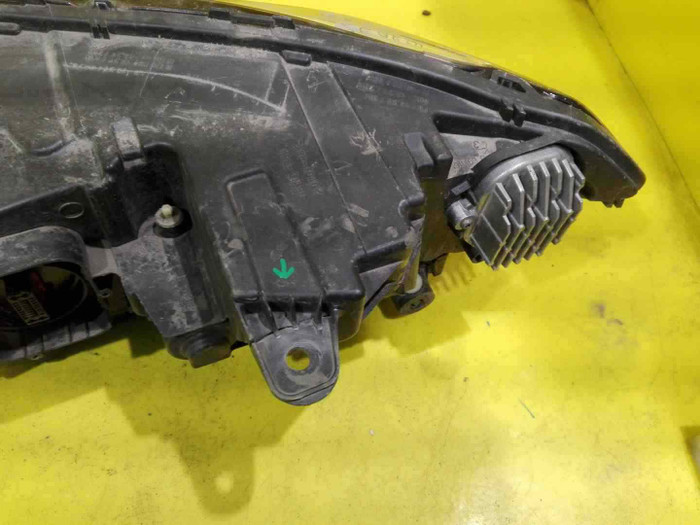 Фара правая Volvo XC90 2 (2014-2019) Full LED