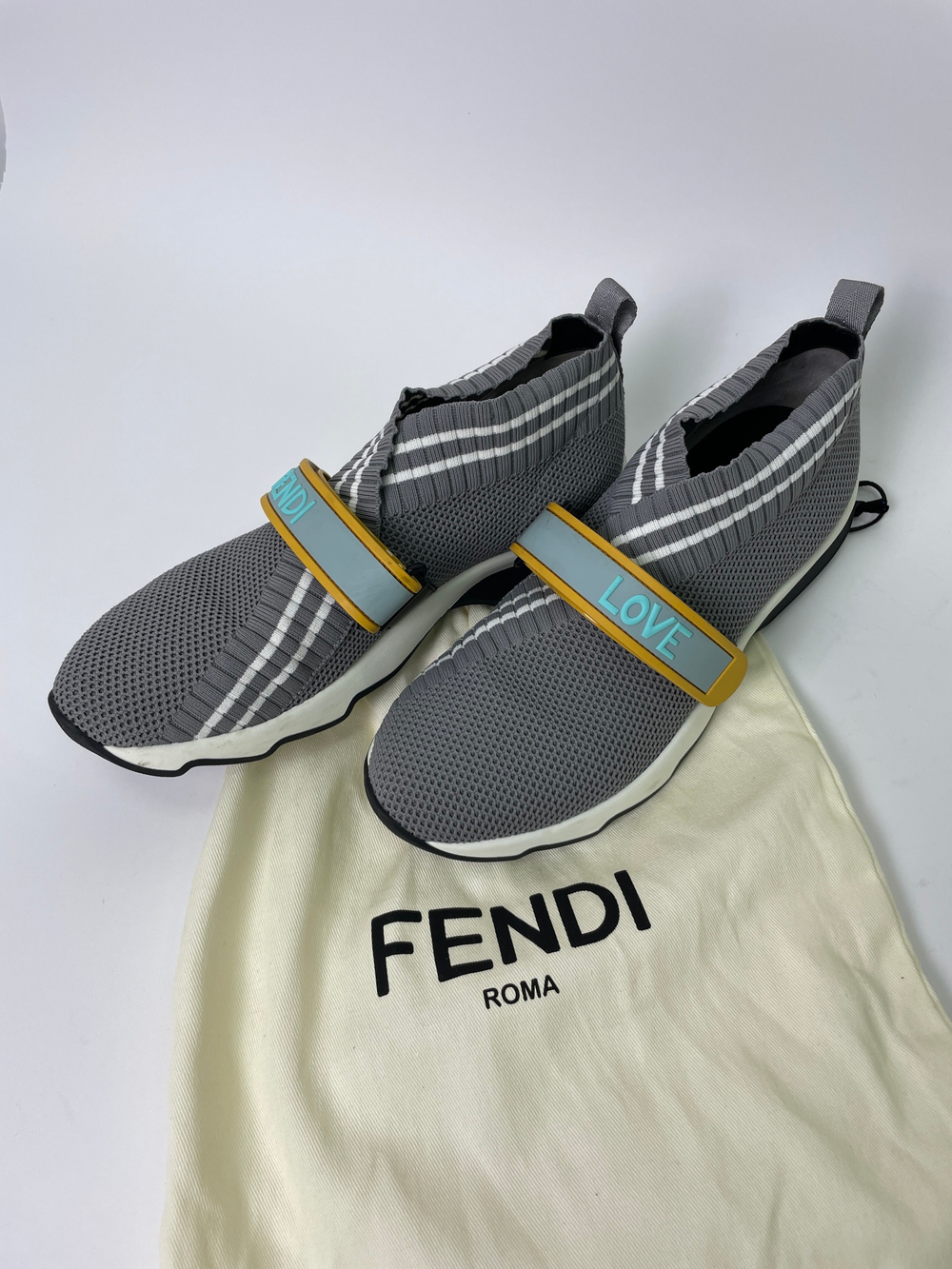 Кроссовки Fendi