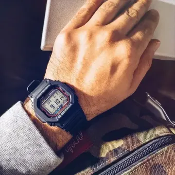 Наручные часы Casio G-Shock GW-M5610U-1ER