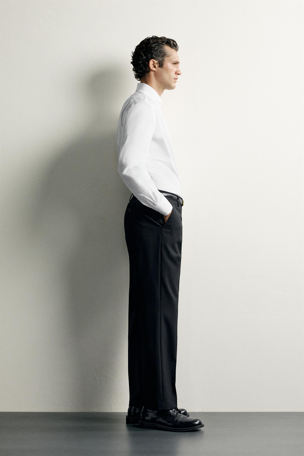 РУБАШКА REGULAR FIT — ZARA · 0975/216