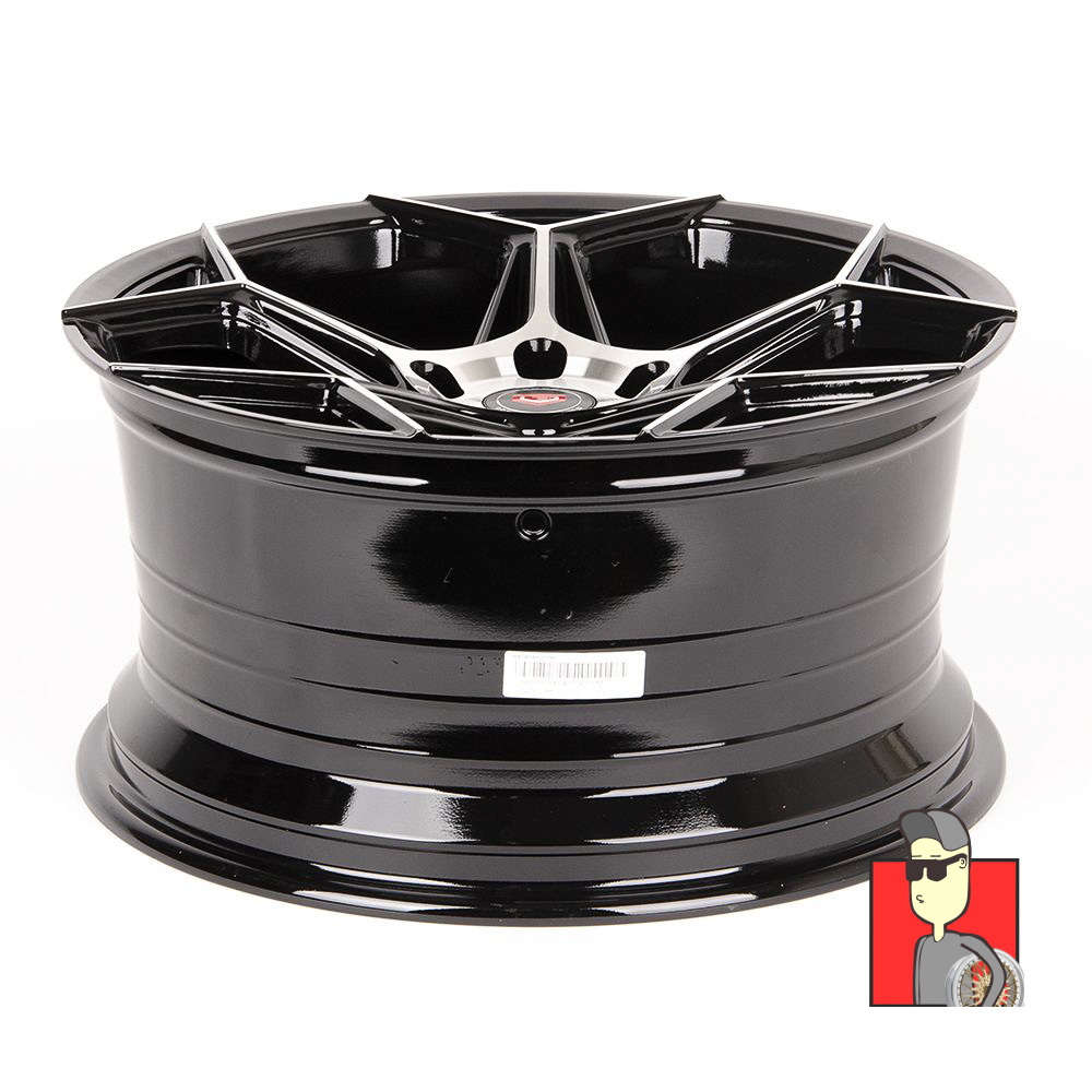 Комплект дисков Vossen 18x8/9 et35/38 5x114.3