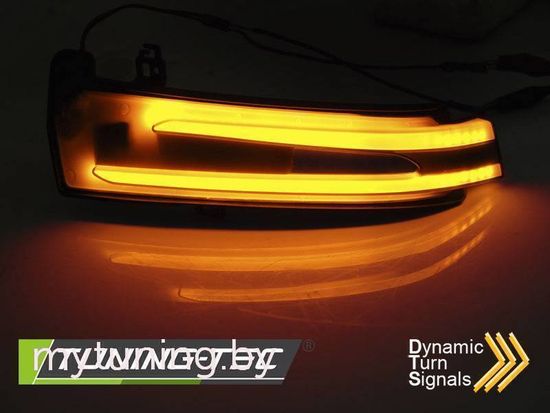Повторители указателей поворота в зеркала для Mercedes A / C / E / CLS / GLK / S LED динамические темные