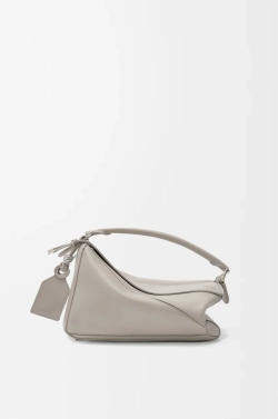 Loewe Маленькая сумка натуральной кожи, светло-серый