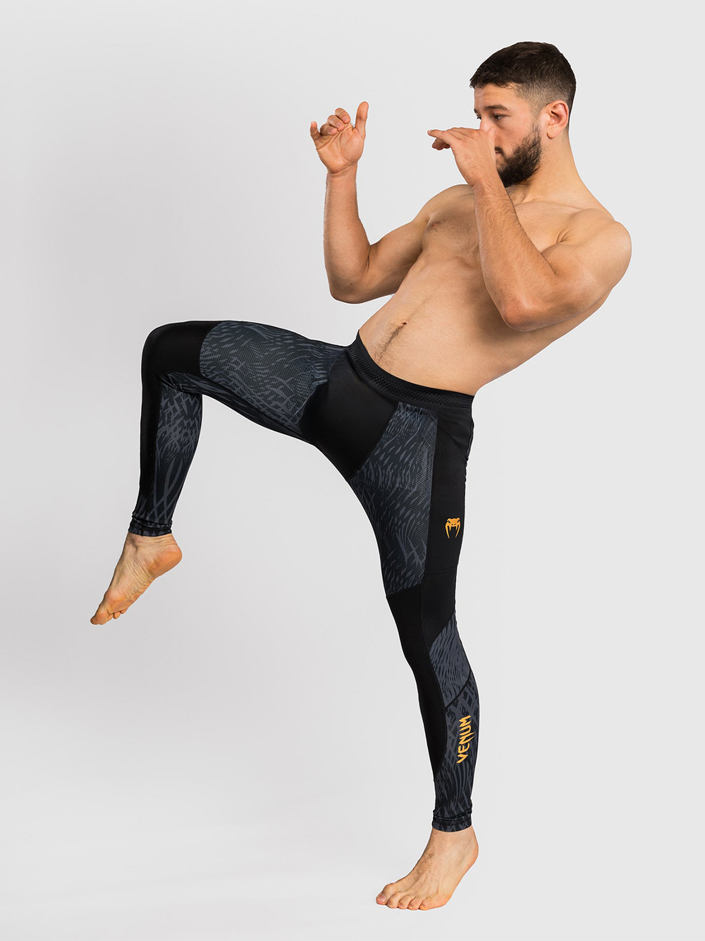 Тайтсы Venum x Chimaev Wild Borz Black/Grey/Gold