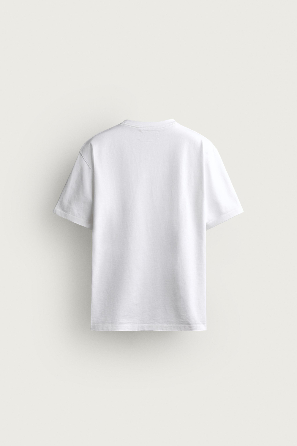 ФУТБОЛКА HEAVYWEIGHT С КОРОТКИМИ РУКАВАМИ — ZARA