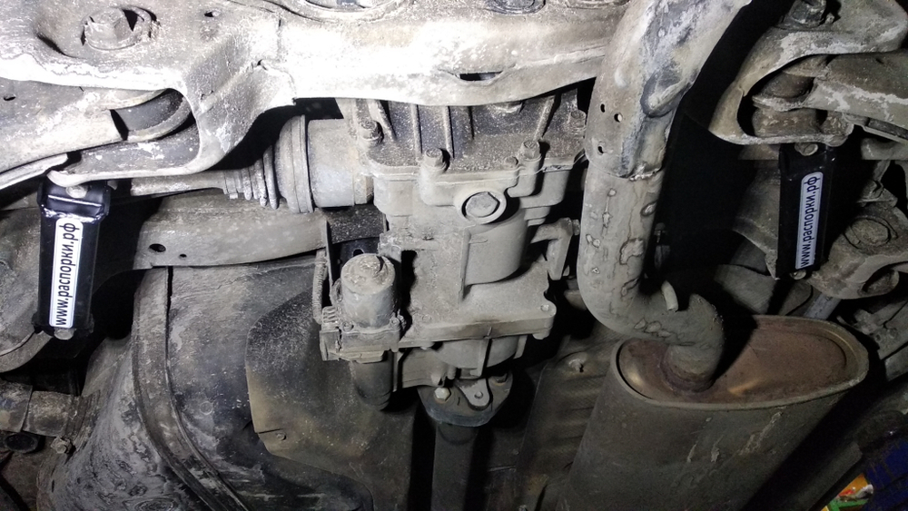 Усилители "косточки" на задний подрамник Kia Sorento 2 (XM), Kia Sorento 3 (UM), Kia Sorento 4 (MQ) и Hyundai Santa Fe 3 (DM) (ПОД ЗАКАЗ)