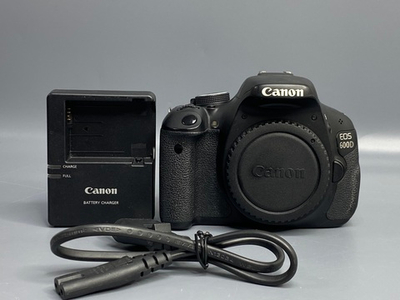 Canon EOS 600D — 16 000 кадров