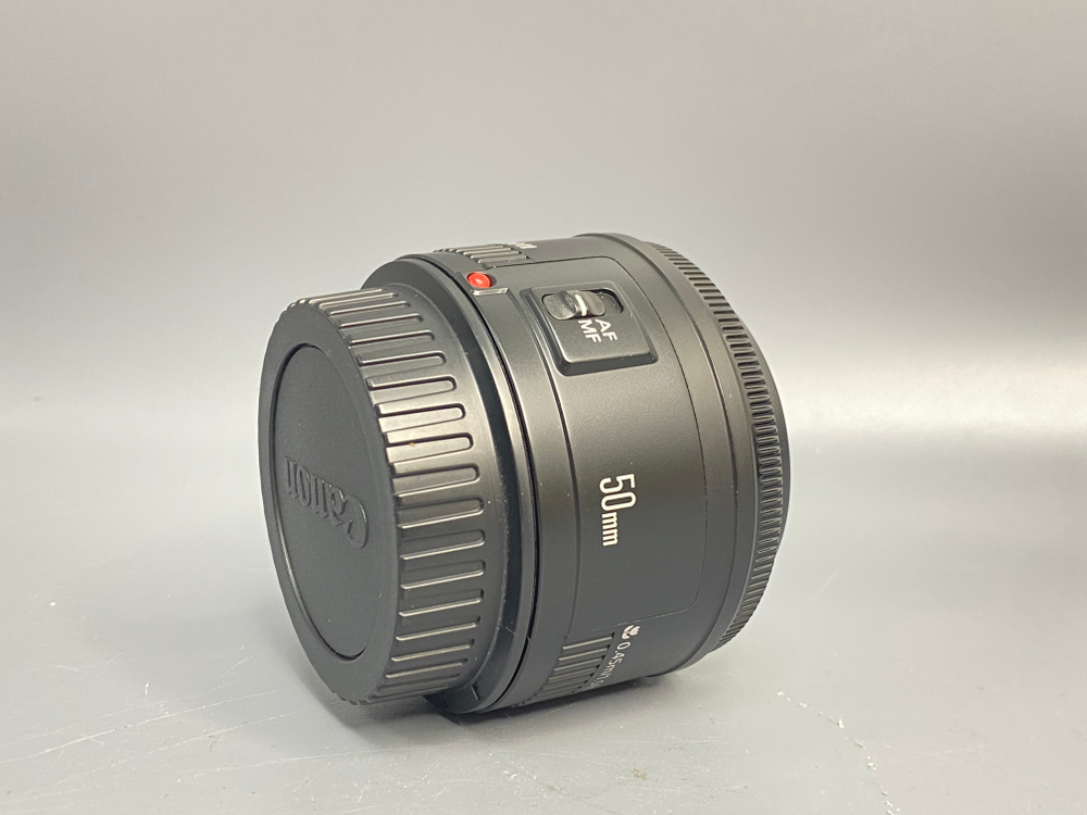 Canon EF 50mm 1.8 II