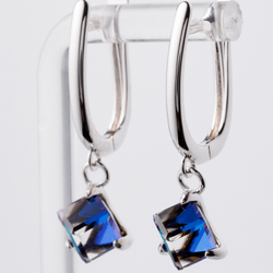 Серьги-подвески Миражи с синим кубиком Swarovski