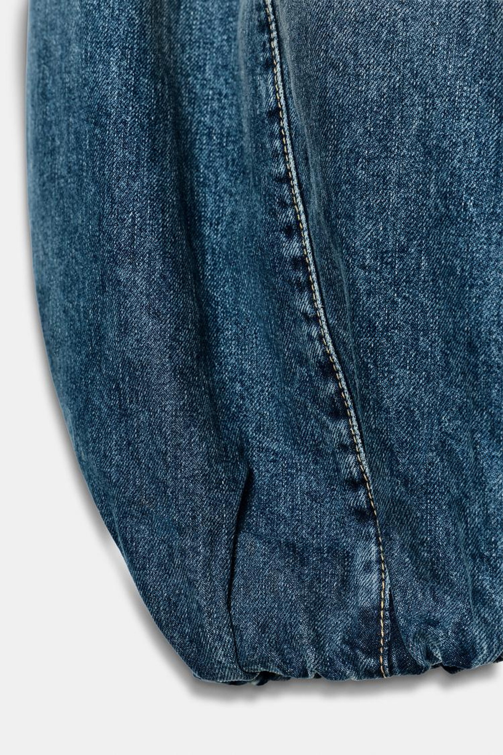 ZARA ДЖИНСЫ TRF СО СРЕДНЕЙ ПОСАДКОЙ И ЭЛАСТИЧНЫМИ МАНЖЕТАМИ, МОРСКОЙ СИНИЙ