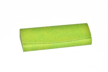Футляр OPTICMASTER SG-66 PU жатая кожа зелёный N38-5618