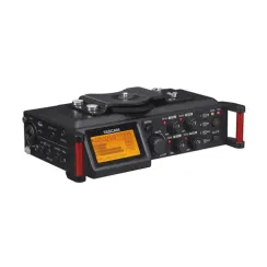Tascam DR-70D Black