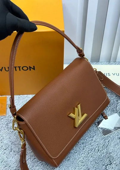 Сумка женская Louis Vuitton Soft Twist коричневый