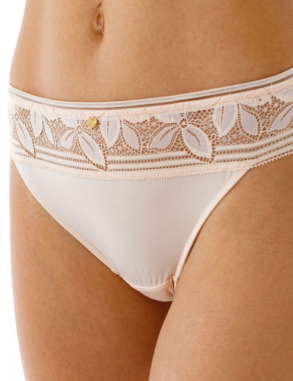 Трусики 67109 Impressive Coquette Revue (avorio молочный 46(52))