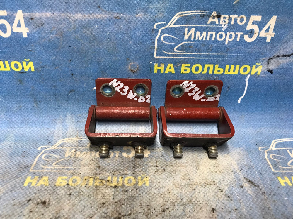 Петля багажника MITSUBISHI RVR 1991