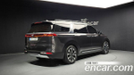 KIA Canival 9-Seater Signature — 2021