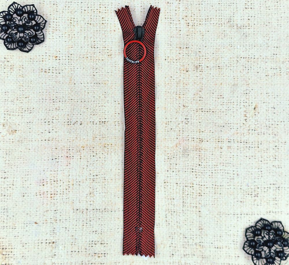 Молния спираль потайная, Т5, L 19 см, чёрный с бордовым