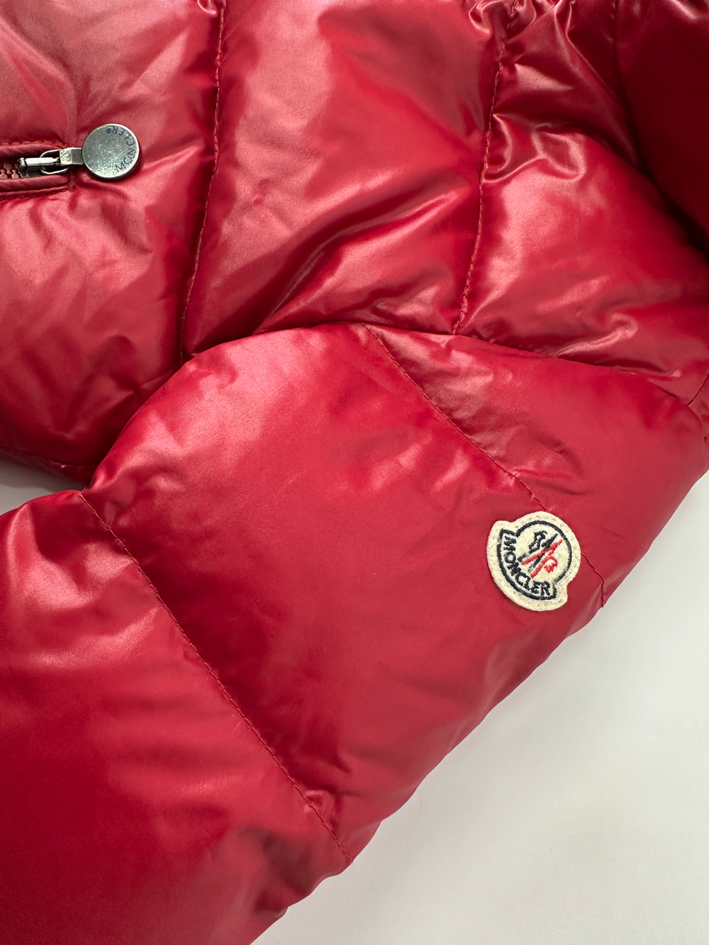 Пуховик Moncler