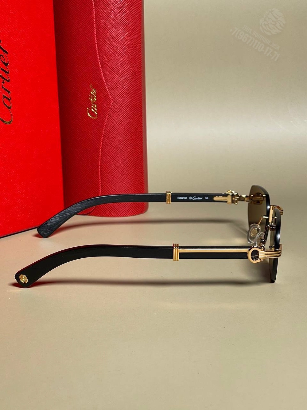 Солнечные очки Cartier