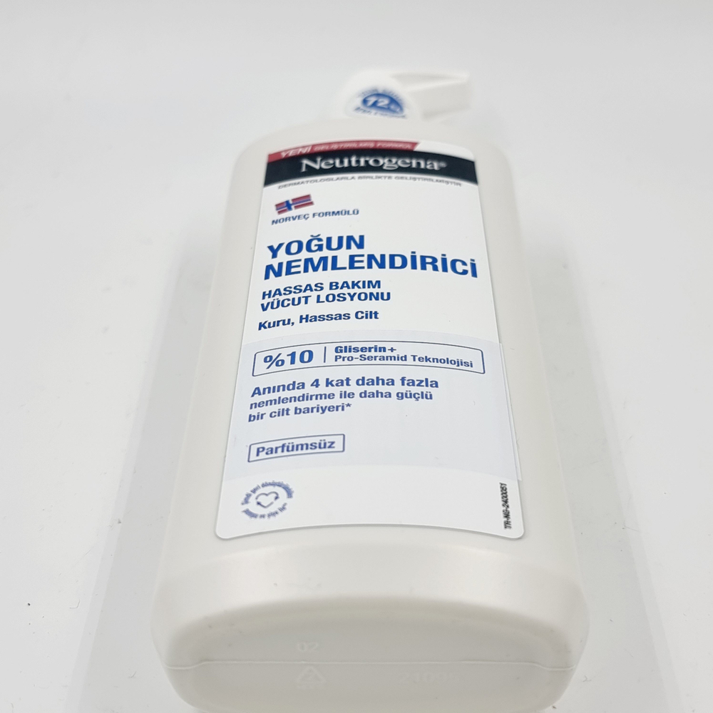 NEUTROGENA интенсивно увлажняющий лосьон для тела для чувствительной и сухой кожи, без отдушки, 400 мл (Италия)