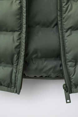 ZARA ЛЕГКИЙ ЖИЛЕТ С КАПЮШОНОМ WATER REPELLENT, ХАКИ