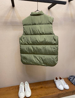Пуховый жилет Prada