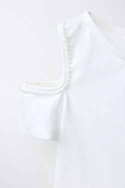ZARA ФУТБОЛКА С ЖЕМЧУЖИНАМИ, БЕЛЫЙ